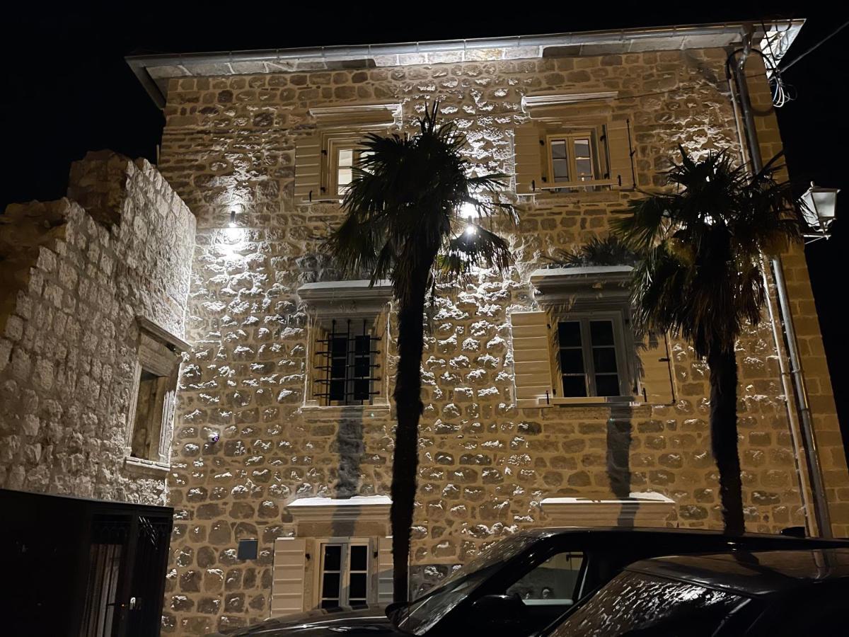 Vila Djuro Mikijelj Donji Stoliv Esterno foto