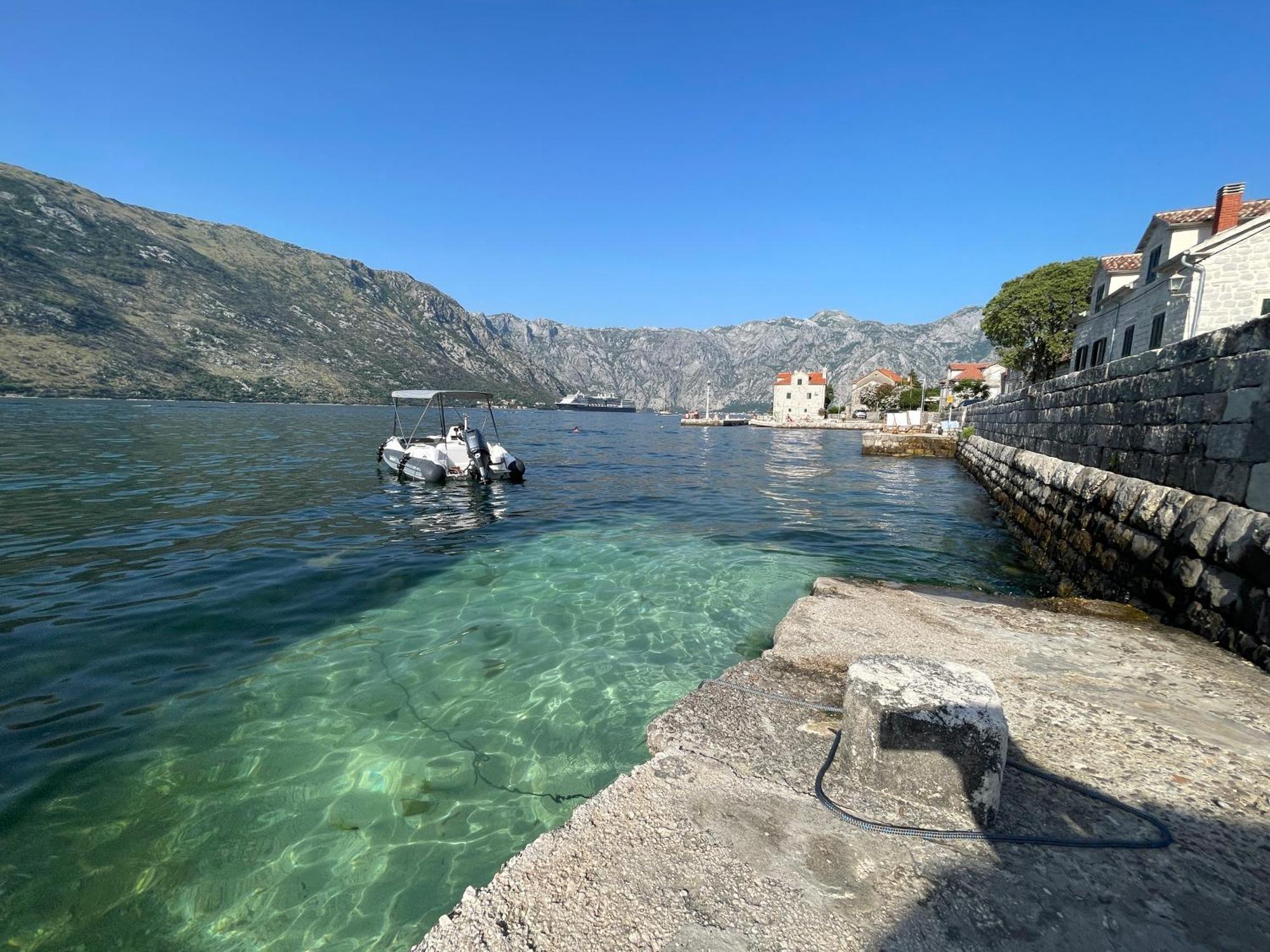 Vila Djuro Mikijelj Donji Stoliv Esterno foto